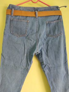 Women&#39;s High Waisted Blue Jeans