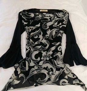 Floral Print Bell Sleeve Top