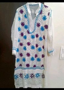 White Embroidered Kurta