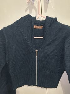 Woolen Crop Sweater