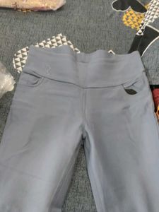 Stylish Grey Jeggings
