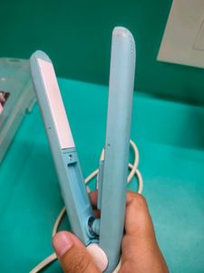 Mini Hair Straightener