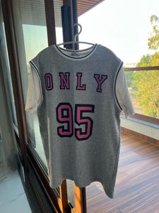 ONLY Grey Graphic T-Shirt