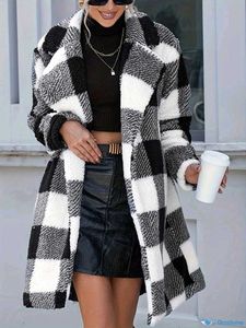 Chic Plaid Print Jacket