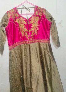 Elegant Pink &amp; Gold Kurta Set