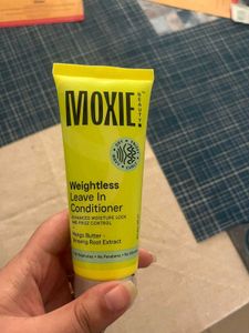 Sealed Packed Moxie Weightless LeaveIn Conditioner
