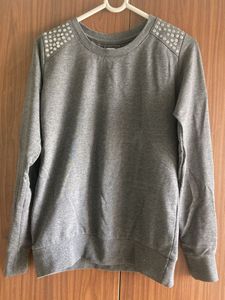 Grey Sweatshirt