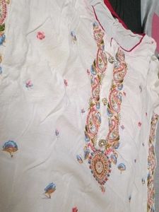 Embroidered White Kurti