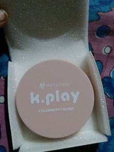 K.Play MYGLAMM STRABERRY BLUSH