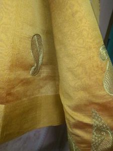 Golden Saree&amp;Brick Red Stiched Blouse