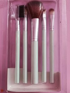 MAKE UP BRUSHES