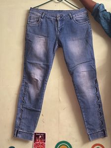 Slim Designer Jeans