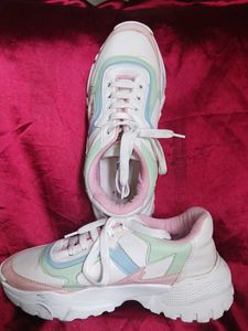 Girls Shoes