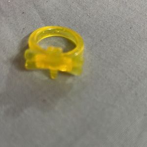 Earrings and free rings