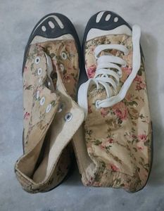 SALE🔥Ankle Length Floral Sneakers
