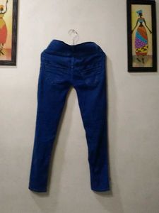Blue High-Waisted Jeans