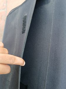 Cute And Simple Black Suitcase For Business Travel
