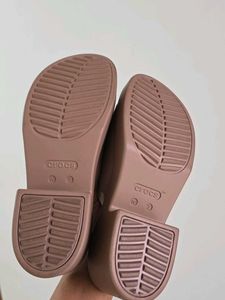 CROCS Nude Brooklyn Block Heel Sandals