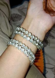 Sparkling Bangle Set