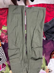 A Cargo Jeans