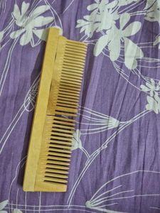 Wooden Comb Set