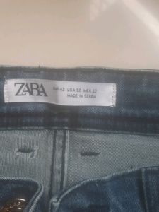 Zara Jeans