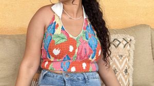 Newme Crop Top