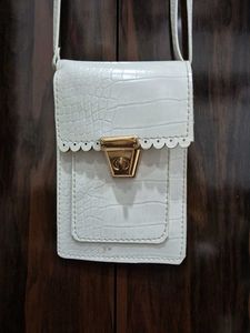Cute White Croc Embossed Crossbody Bag