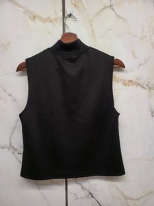 Zara Black Zip-Up Sleeveless Mock Neck Top