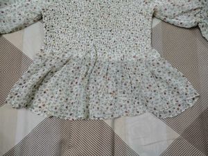 Floral Puff Sleeve Top