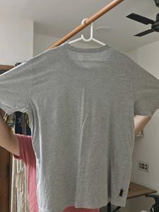 Reebok Graphic Tee