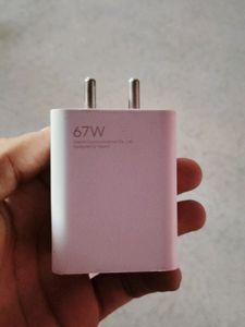 MI ORIGINAL ADAPTER 67 WATT 15 TO 20 DAYS USED