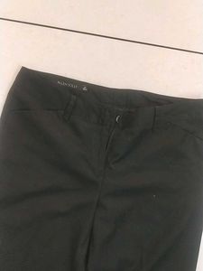 Allen Solly Black Cropped Pants
