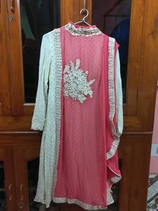 Beautiful Pink &amp; White Dress For Girls