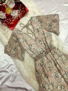 🌸Floral Print Midi Dress🌸