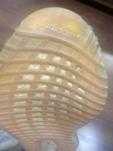 Adidas Yeezy Boost 350 V2