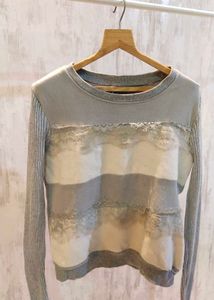 Chic Sweatshirt