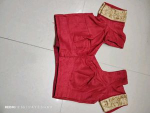 Elegant Red &amp; Cream Saree
