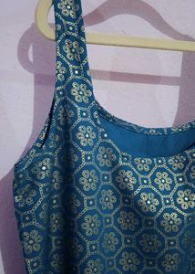 Blue Straight Sleeveless Kurti