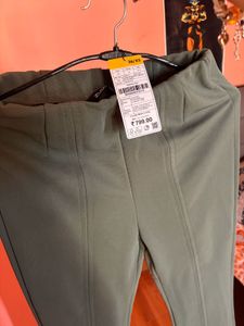 ❤️‍🔥new Gray Flared Pants