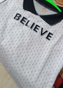 Korean &#39; T-Shirt 🇰🇷