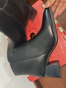 Black Heeled Boots - new and never wore