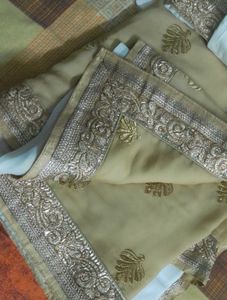 Saree (White, Beige)
