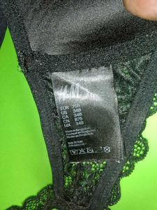 Push-Up Bra