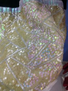 Beautiful Gown ☺️ L Size Available