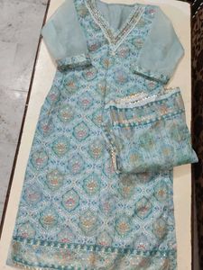 Embroidered Kurta Set