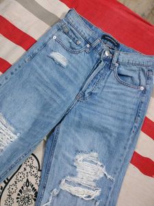 Aeropostale Ripped Mom Jeans