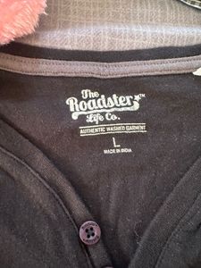 Roadster Black V-Neck T-Shirt