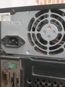 INTEX CPU 4GB RAM 512HDD