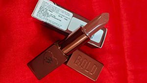 Too Faced Cocoa Bold Lipstick